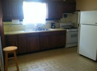 48 Gloucester St, Providence, RI 02908