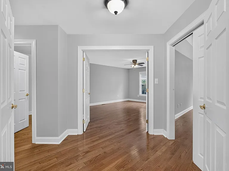 16 Oak Leaf Ln — Photo 33