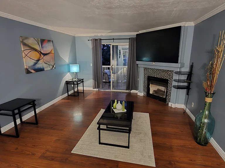 11809 E Kepner Dr — Photo 11