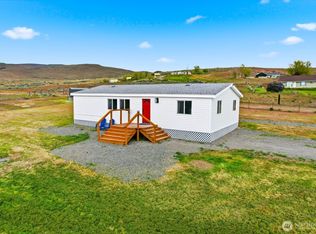 671 Hull Road, Selah, WA 98942