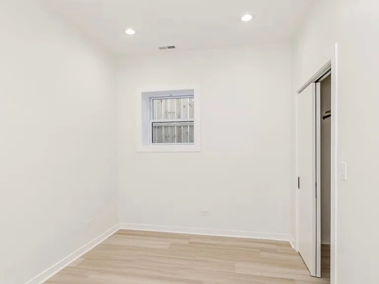 1056 N Central Park Ave #2 — Photo 12