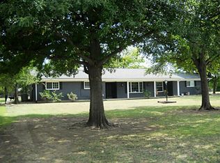 196 Desiree Ln, Highland Village, TX 75077
