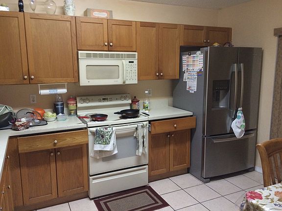 4th image of 20842 NW 2nd St