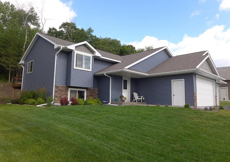 1st image of 689 Glenmeadow St