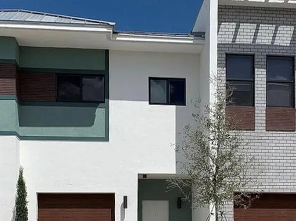 807 NW 45th Ter, Plantation, FL 33317