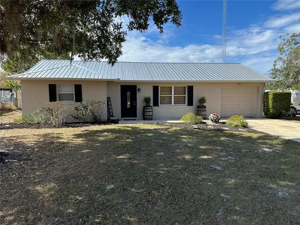 222 Highlands Lake Dr, Lake Placid, FL 33852