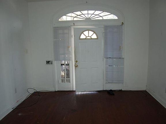 4th image of 2008 Elysian Fields Ave