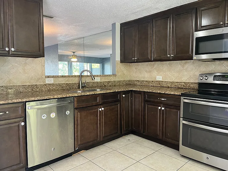 9105 Tudor Dr #203 — Photo 3
