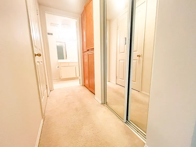 4501 Cedros Ave #117 — Photo 19