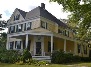 21 Prescott St, West Boylston, MA 01583