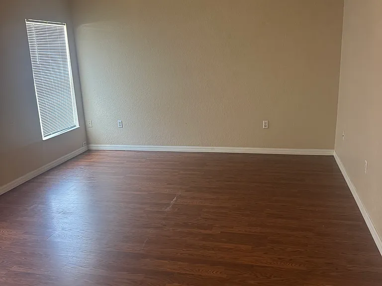 955 Highland Crest Cir — Photo 13