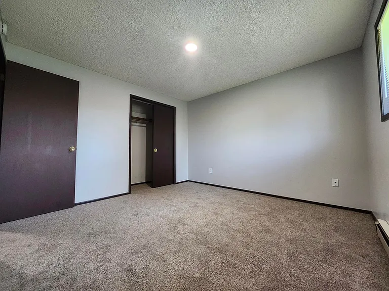 12210-12218 E Lenora Dr — Photo 18