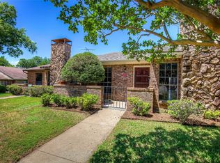 1513 Cherrycrest St, Dallas, TX 75228