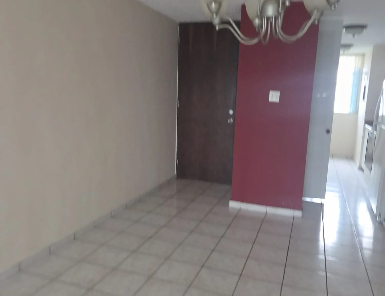 3 bed, 1252 sqft, $1,500 — Photo 2