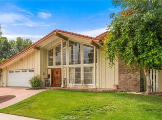 25669 Bellerive Dr, Santa Clarita, CA 91355