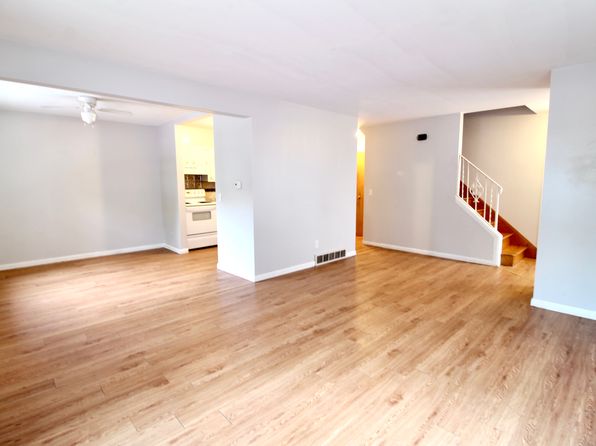 4527 12th Ave APT 3