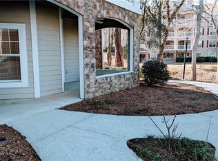 212 Edinburgh Ct #212, Alpharetta, GA 30004