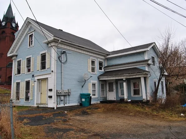 66 West St, New Salem, MA 01355