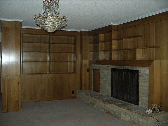 5th image of 256 Lake Hts