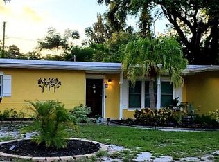 2045 Yale Ave, Dunedin, FL 34698