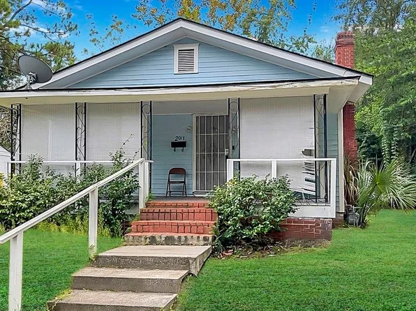 2017 Mississippi Ave, Savannah, GA 31404