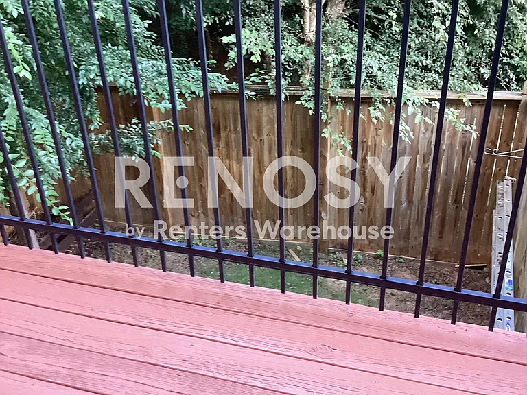 2422 Tenor Ln — Photo 4