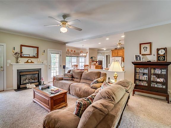 5th image of 16760 Hanover Junction Ln