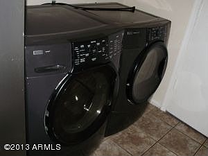 4th image of 4816 E Winston Dr Unit 1