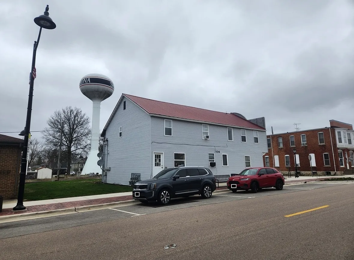 2 bed, 750 sqft, $1,050 — Photo 2