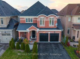 7 Legendary Cir, Brampton, ON L6Y 0R9