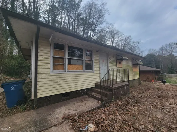 2879 Harlan Dr, East Pt, GA 30344