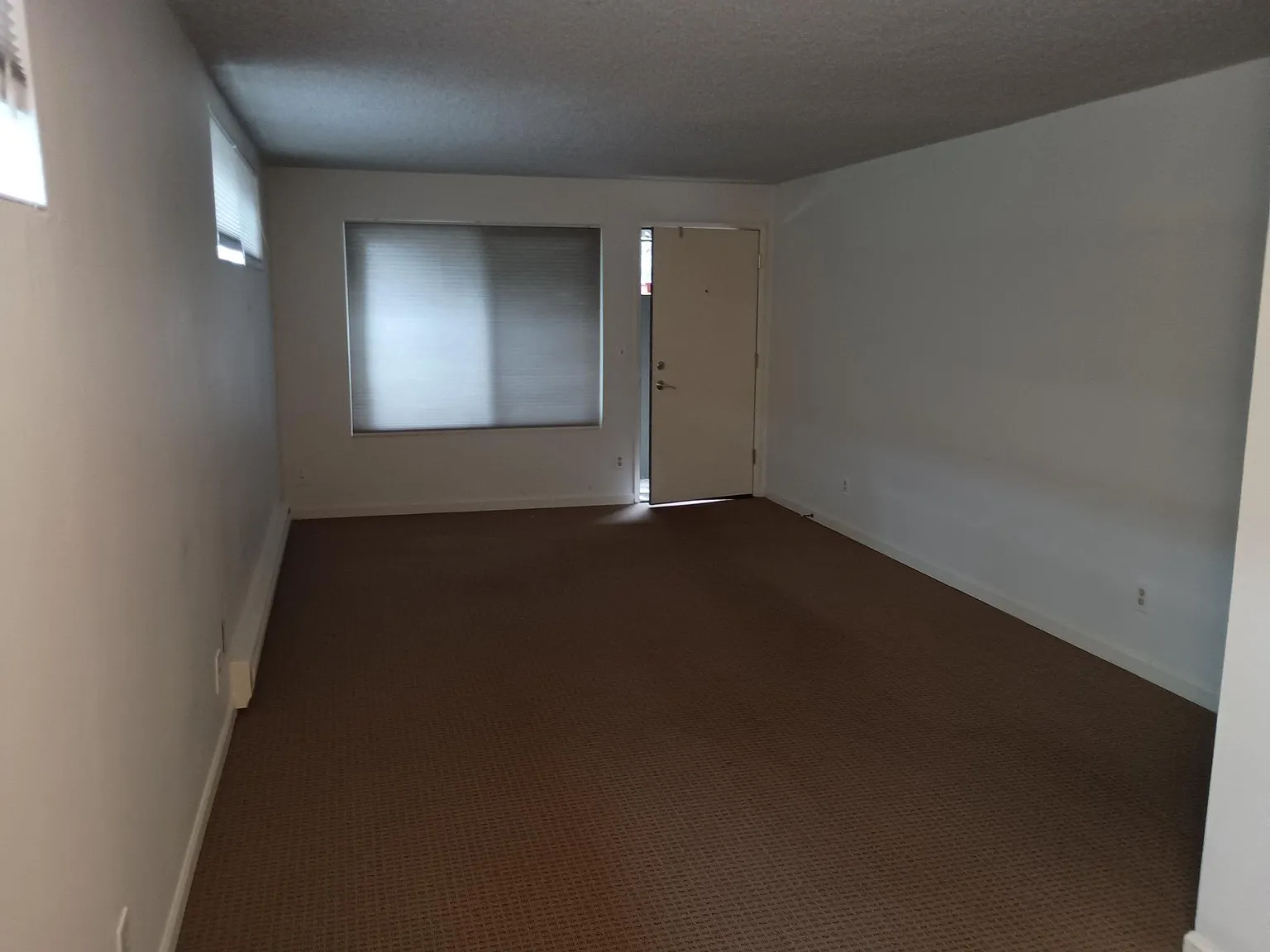 1 bed, 750 sqft, $1,945 — Photo 4