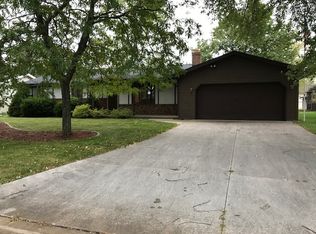 2417 W Harvest Dr, Appleton, WI 54914