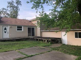 324 N Alma St, Nevada, MO 64772