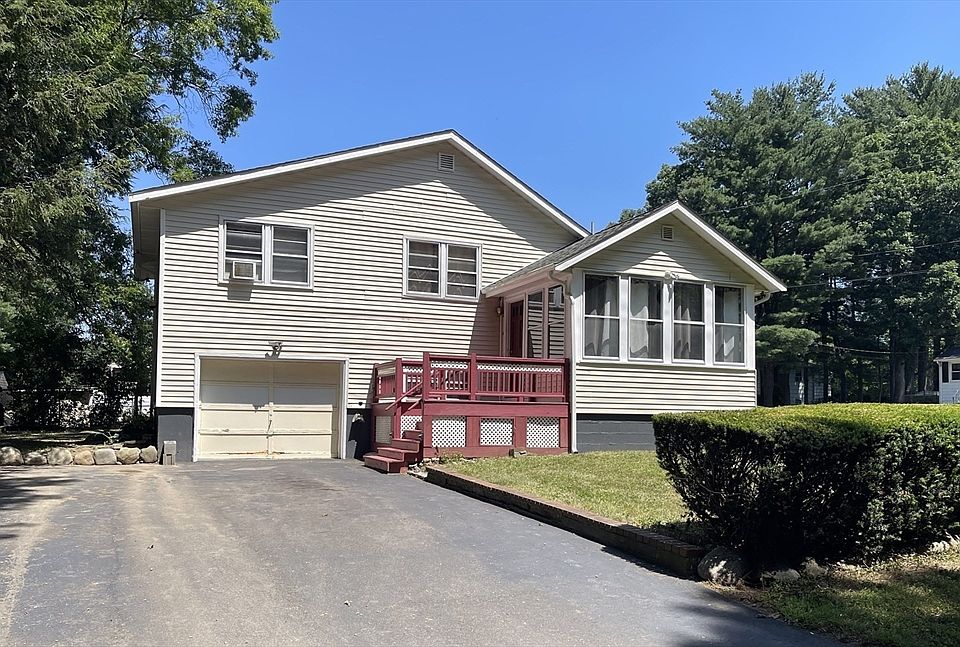 1st image of 4 Baltic Ave