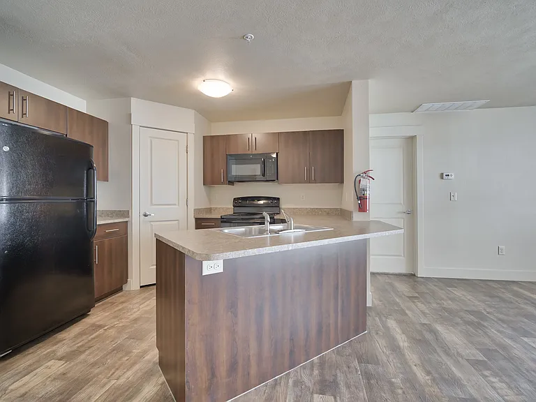 Mesa Falls Apartments — Photo 37