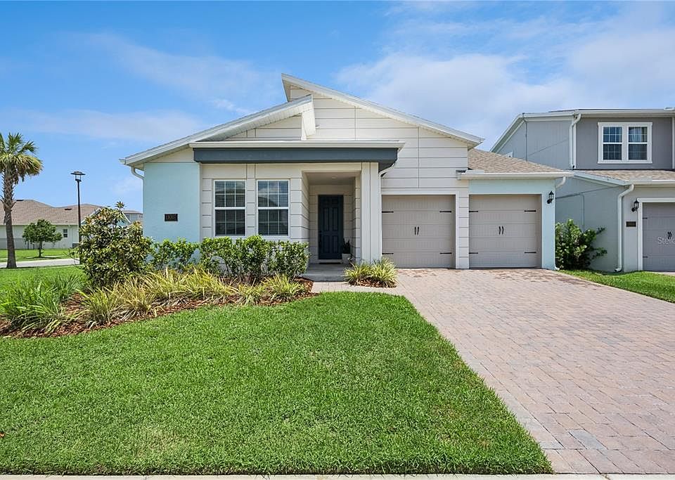 1st image of 19307 Banfield Pl