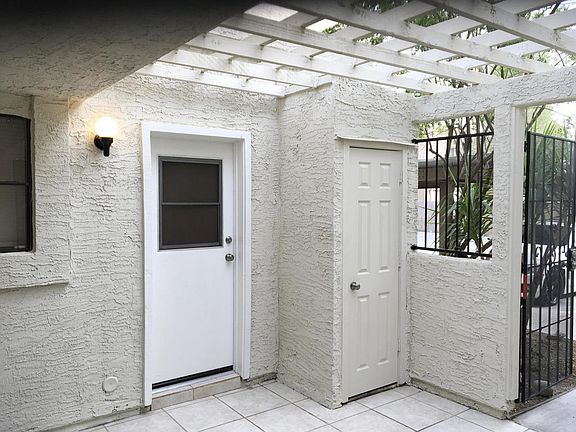 5th image of 15801 N 29th St Unit 22