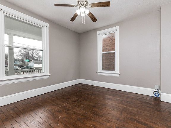 3rd image of 1403 Lincoln Ave