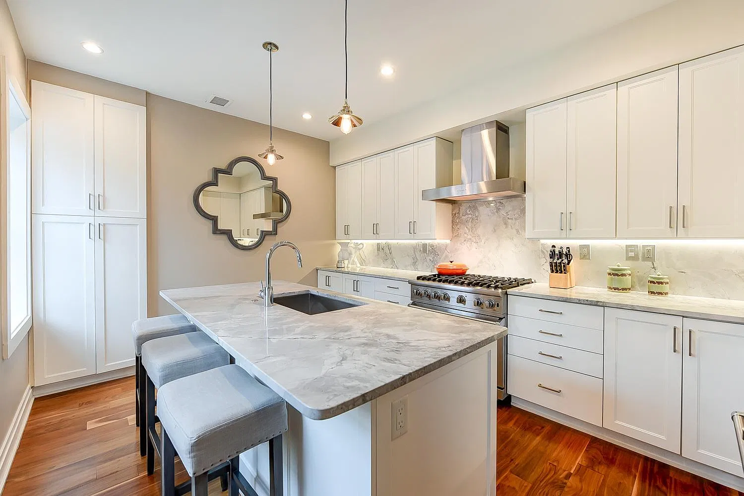 628 S Carolina Ave SE — Photo 3