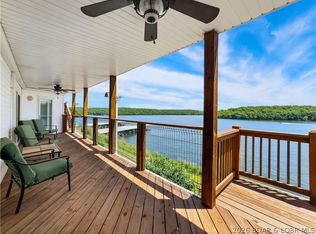 222 Park Place Ln UNIT 1C, Kaiser, MO 65047
