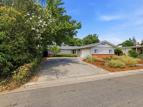 5th image of 4325 Baywood Way