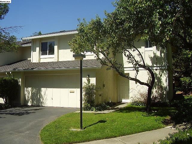 1st image of 73 Fountainhead Ct