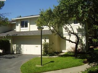 73 Fountainhead Ct, Martinez, CA 94553