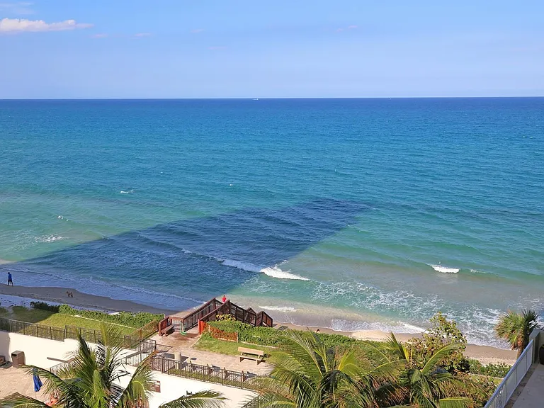 5310 N Ocean Dr #601 — Photo 46
