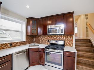 2661 E 24th St #2, Brooklyn, NY 11235