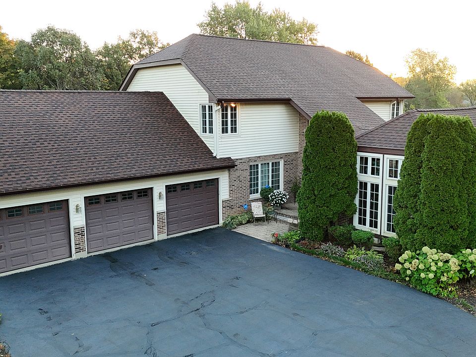 1st image of 2205 Applecross Rd