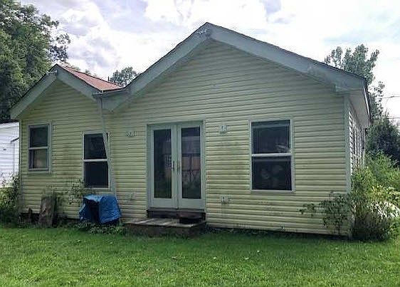 2nd image of 58 Floridan Rd