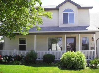 16818 N Hampshire Ct, Nampa, ID 83687