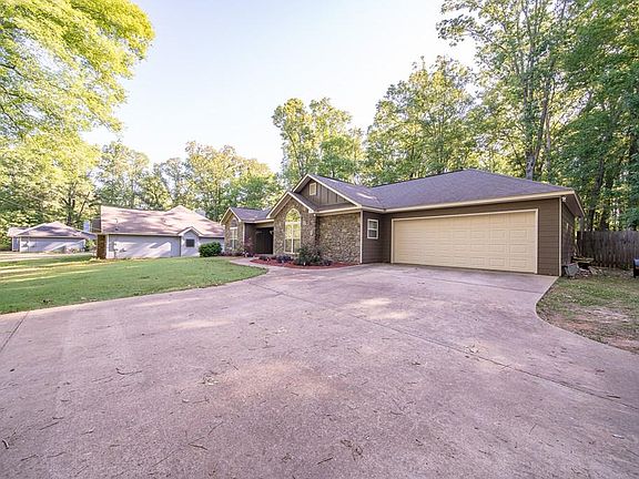 2nd image of 1260 Lee Road 281